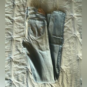 Hollister skinny jeans